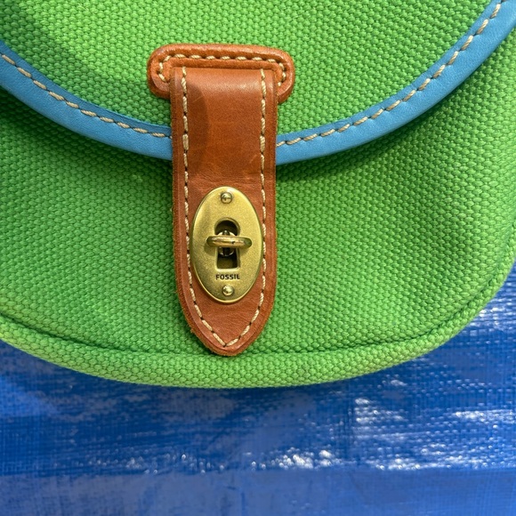 Green Fossil crossbody messenger handbag New without the tags - Picture 5 of 9